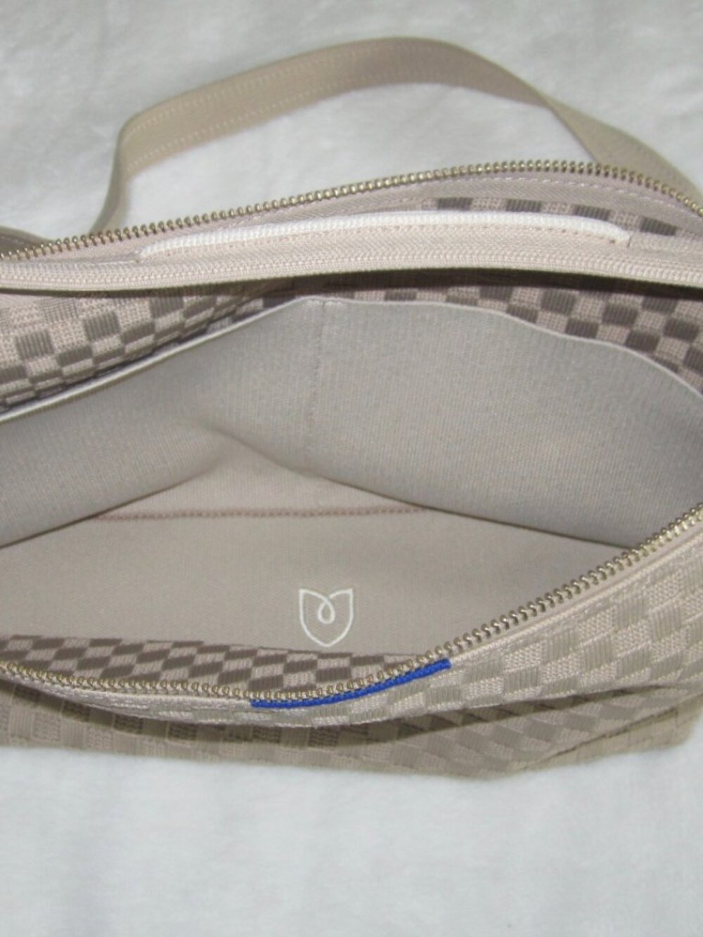 ROTHY'S THE DAILY CROSSBODY Bag Knot Brown - Picture 7 of 7